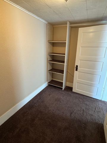 3309 Ursuline N, Galveston, TX 77550