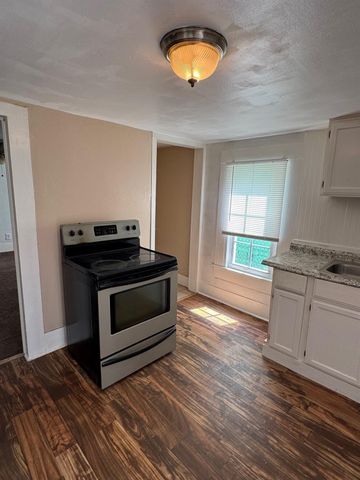 3309 Ursuline N, Galveston, TX 77550