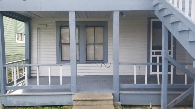 3309 Ursuline N, Galveston, TX 77550