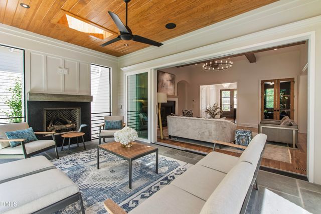 2101 Manuel Street, Raleigh, NC 27612