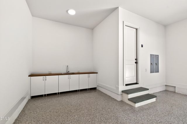 2101 Manuel Street, Raleigh, NC 27612