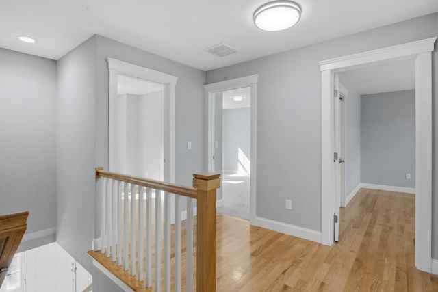 302 Straw Road, Manchester, NH 03102