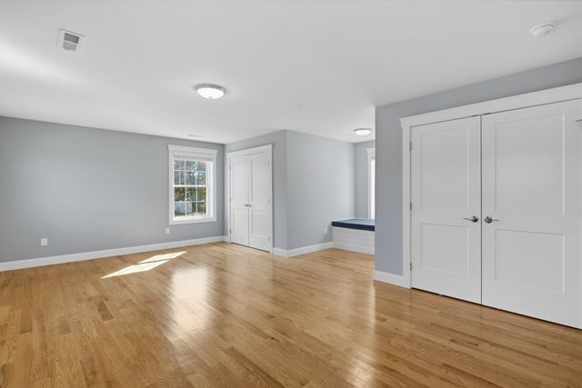 302 Straw Road, Manchester, NH 03102