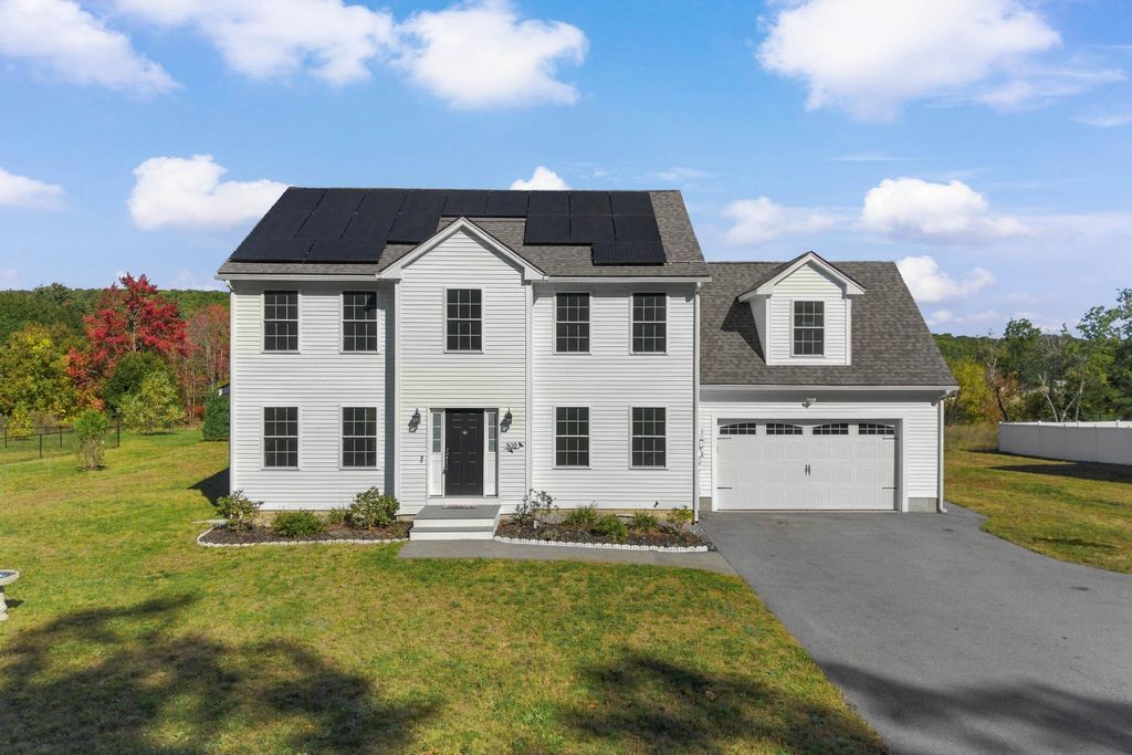 302 Straw Road, Manchester, NH 03102