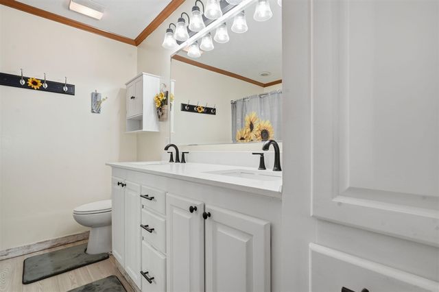 5305 Cobblefield Lane, Kalamazoo, MI 49004