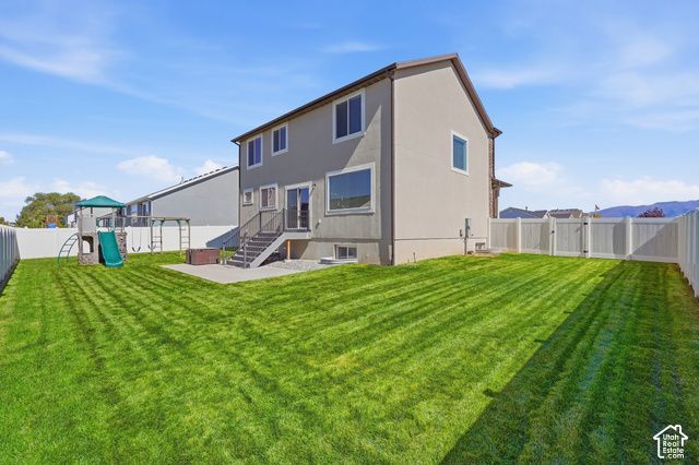 1074 S 4000 W, Syracuse, UT 84075