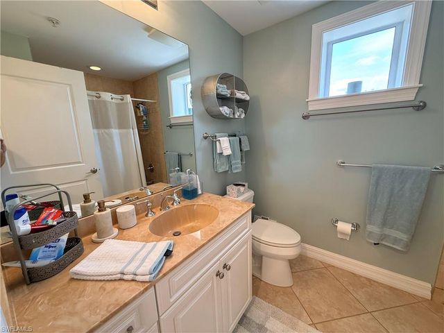 3414 Hancock Bridge PKWY 301, North Fort Myers, FL 33903