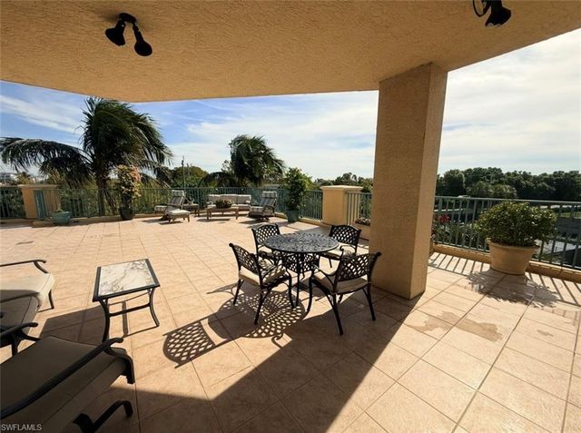 3414 Hancock Bridge PKWY 301, North Fort Myers, FL 33903