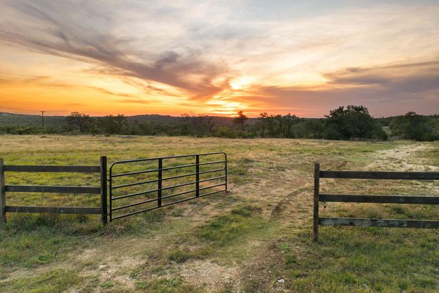Tract 1 Esperanza Trail, Johnson City, TX 78636