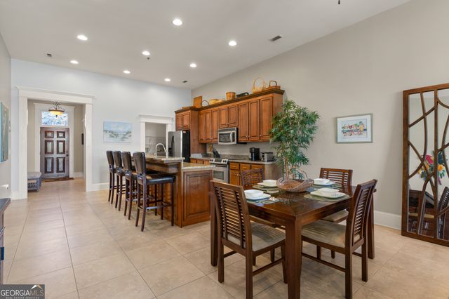 800 Ocean Boulevard 204, St. Simons, GA 31522