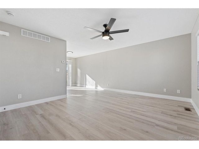 101 23rd Ave Ct, Greeley, CO 80631