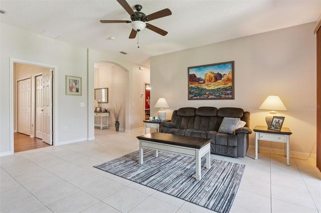5121 MOORE STREET, St Cloud, FL 34771