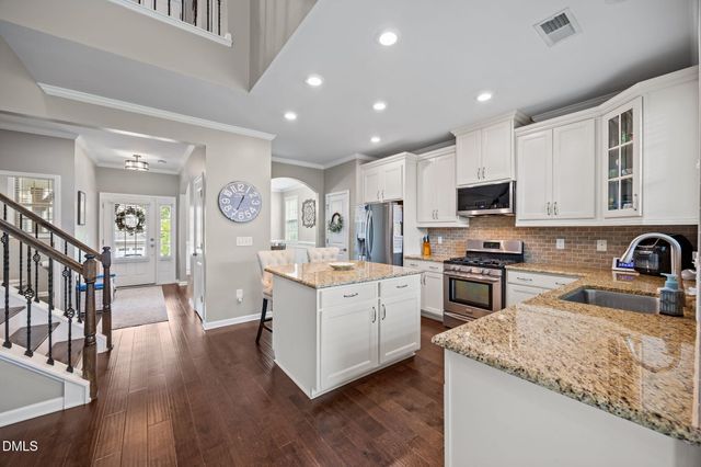 1800 Longmont Drive, Wake Forest, NC 27587
