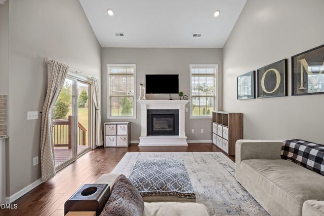 1800 Longmont Drive, Wake Forest, NC 27587