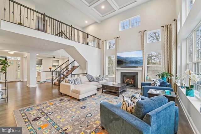 7102 DEER VALLEY RD, Highland, MD 20777