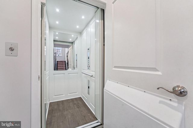 7102 DEER VALLEY RD, Highland, MD 20777