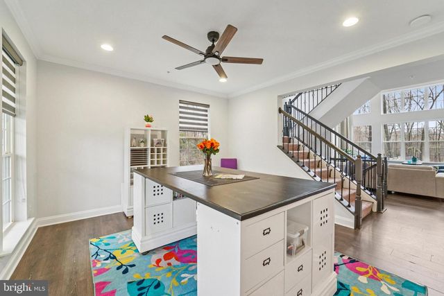 7102 DEER VALLEY RD, Highland, MD 20777