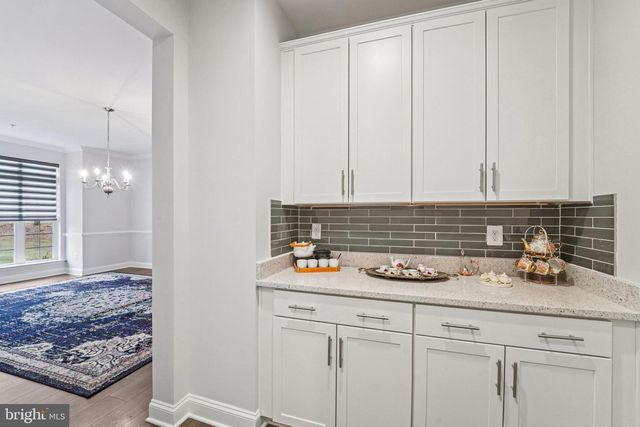 7102 DEER VALLEY RD, Highland, MD 20777