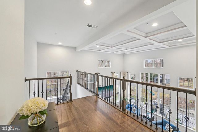 7102 DEER VALLEY RD, Highland, MD 20777