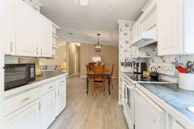 4157 LAVON REYNOLDS LANE, Lakeland, FL 33810