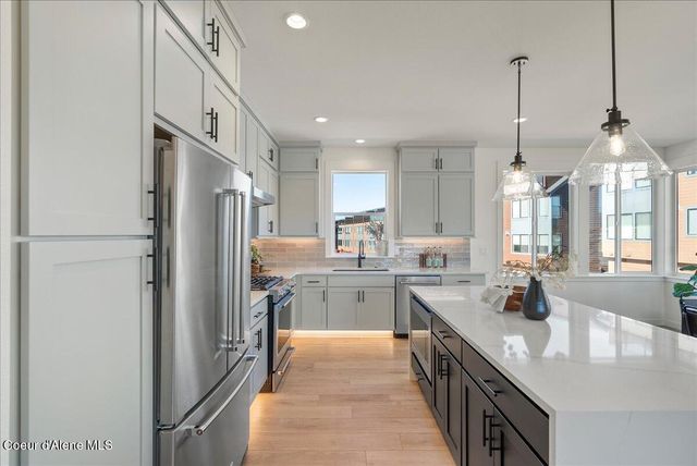 2931 N Heartwood RD, Coeur D'alene, ID 83814