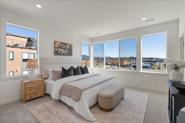 2931 N Heartwood RD, Coeur D'alene, ID 83814