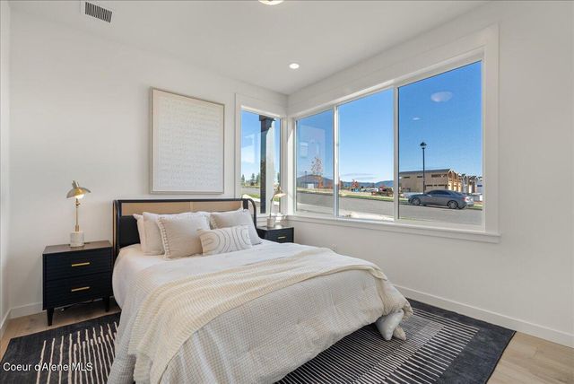 2931 N Heartwood RD, Coeur D'alene, ID 83814