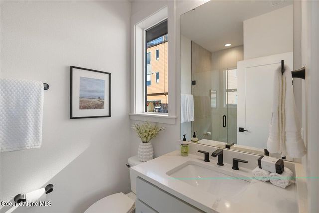 2931 N Heartwood RD, Coeur D'alene, ID 83814