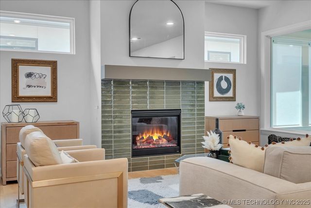 1230 N 71st Place, Broken Arrow, OK 74014