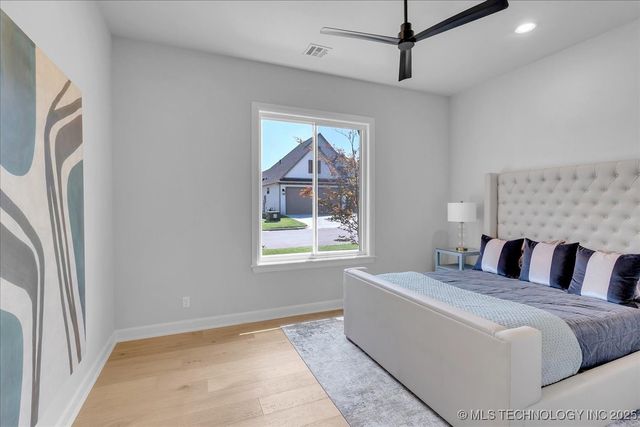 1230 N 71st Place, Broken Arrow, OK 74014