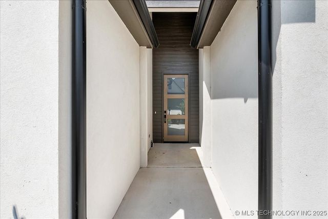 1230 N 71st Place, Broken Arrow, OK 74014