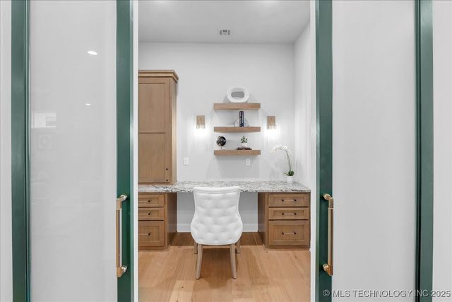 1230 N 71st Place, Broken Arrow, OK 74014