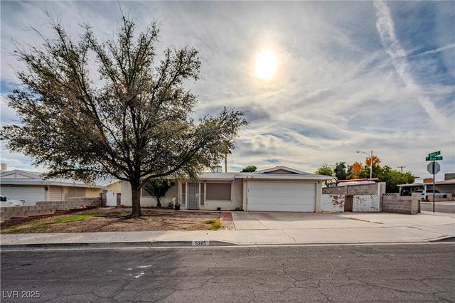5325 Doe Avenue, Las Vegas, NV 89146