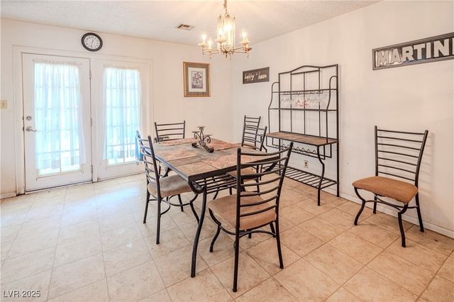 5325 Doe Avenue, Las Vegas, NV 89146