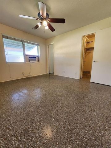 2707-2709 NE 32nd Street, Fort Lauderdale, FL 33306