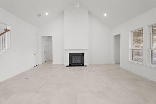 5042 Bluebell Way, Waller, TX 77484