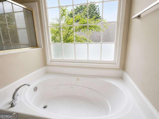 4994 Niagara Drive NW, Acworth, GA 30102