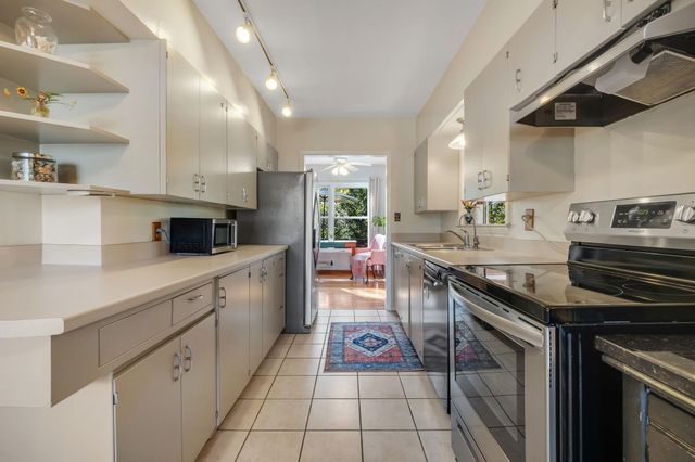 1003 Maple Drive, Tallahassee, FL 32301