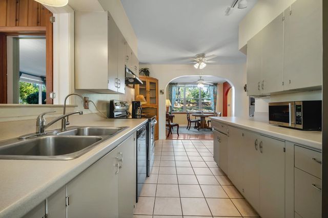 1003 Maple Drive, Tallahassee, FL 32301