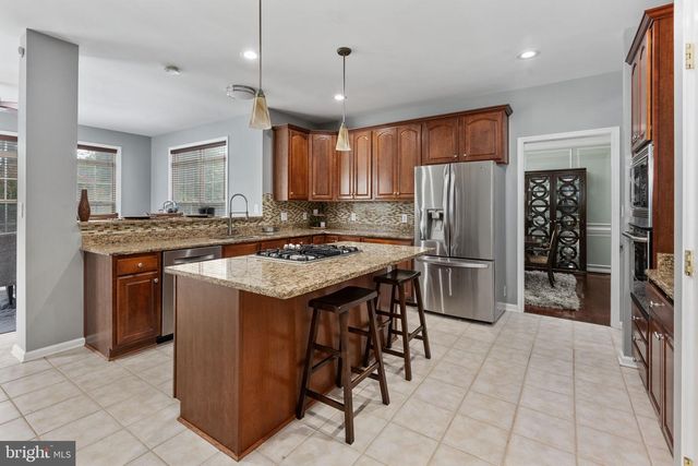 8 SAINT RICHARDS CT, Stafford, VA 22556