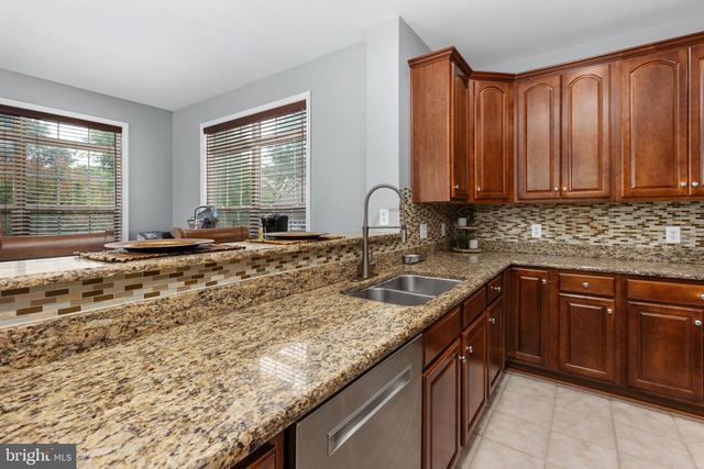 8 SAINT RICHARDS CT, Stafford, VA 22556