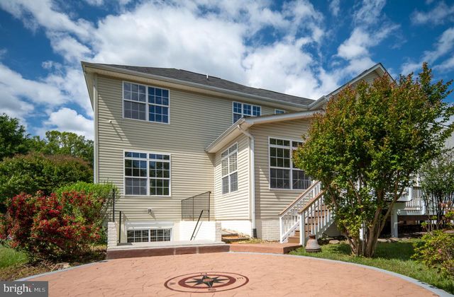 8 SAINT RICHARDS CT, Stafford, VA 22556