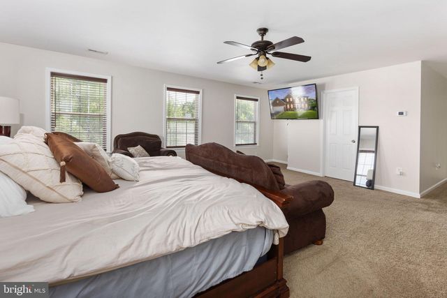 8 SAINT RICHARDS CT, Stafford, VA 22556