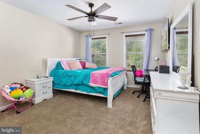 8 SAINT RICHARDS CT, Stafford, VA 22556