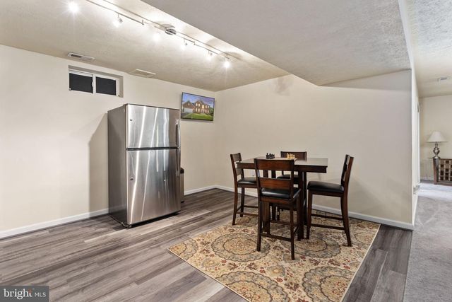 8 SAINT RICHARDS CT, Stafford, VA 22556