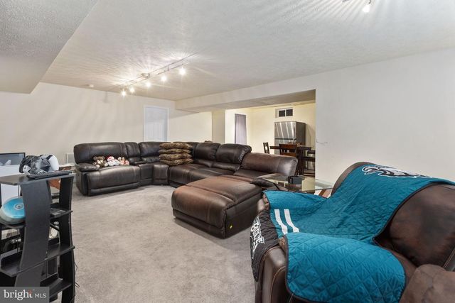 8 SAINT RICHARDS CT, Stafford, VA 22556