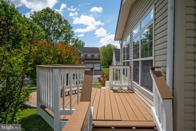8 SAINT RICHARDS CT, Stafford, VA 22556