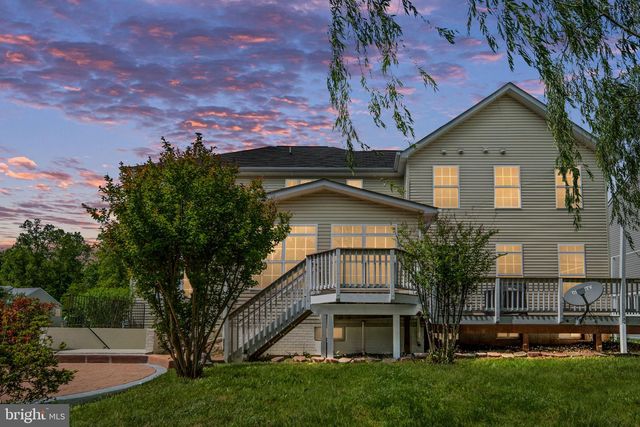 8 SAINT RICHARDS CT, Stafford, VA 22556