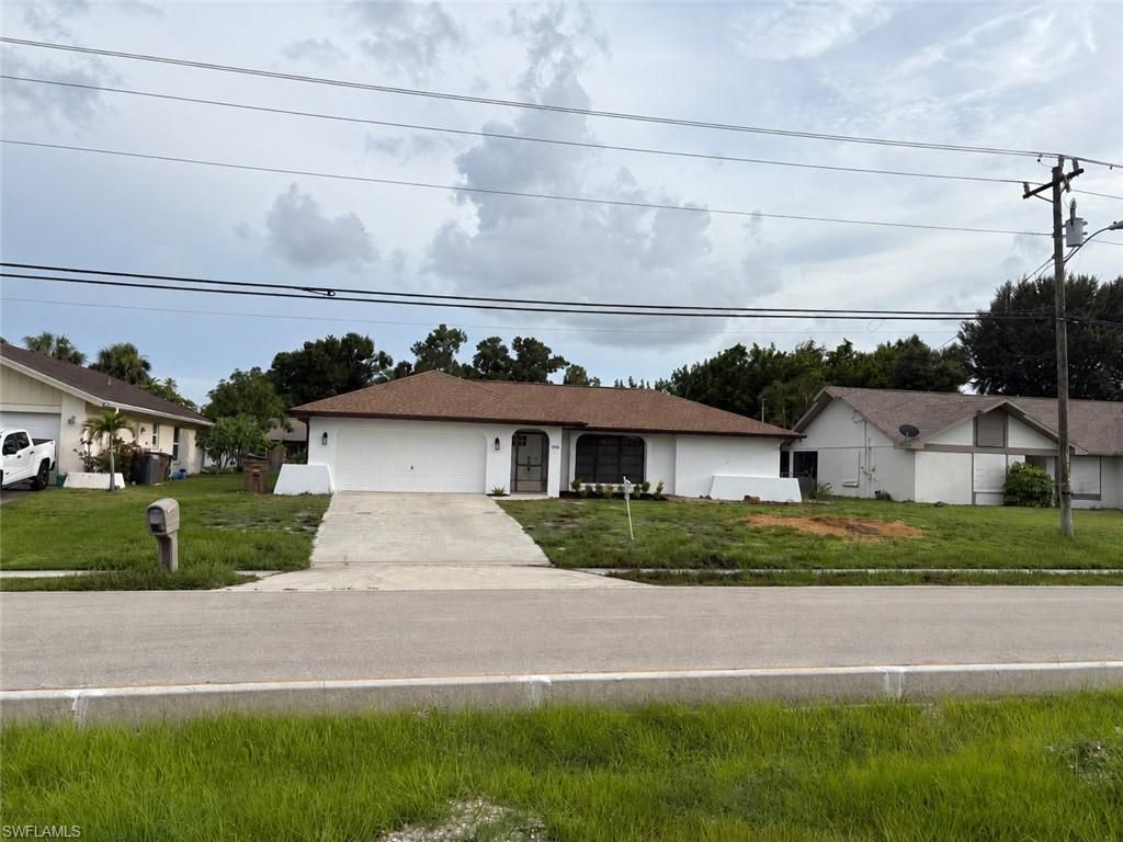 1804 Viscaya PKWY, CAPE CORAL, FL 33990 — exterior