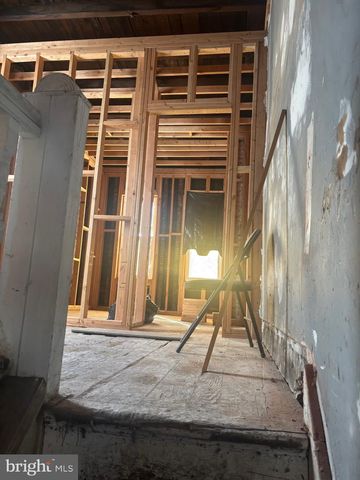 2604 W LEHIGH AVE, Philadelphia, PA 19132